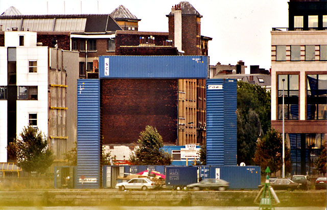 Container construction Vitrine 99